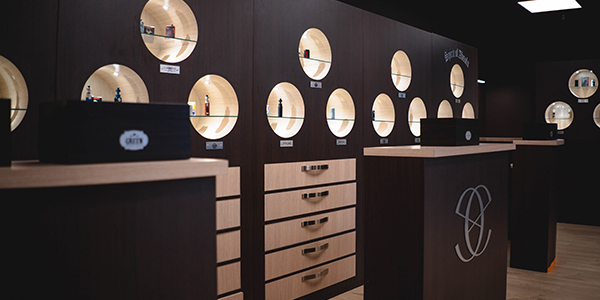 Vape Cellar Store Intérieur Loches